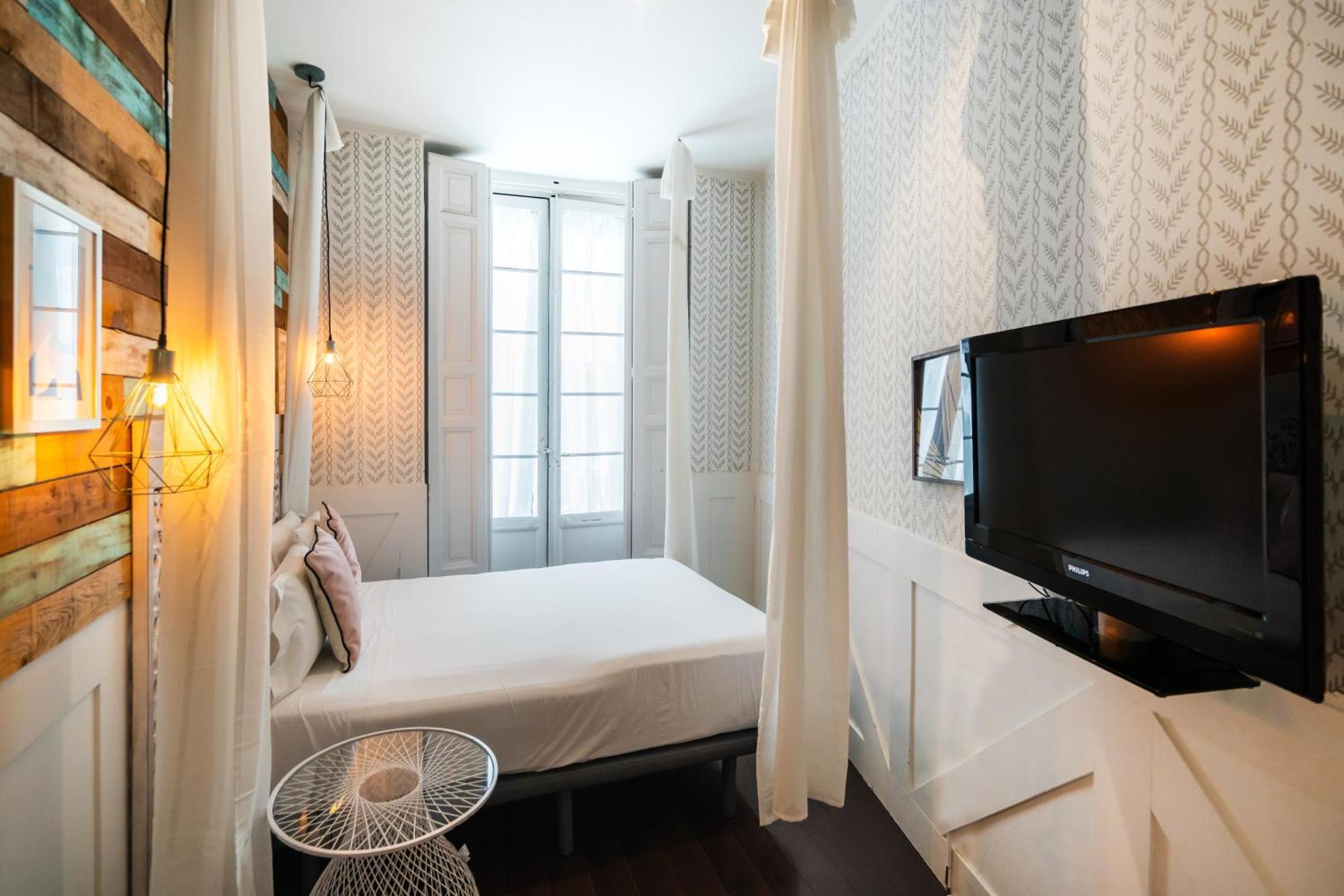 Hotel Life Gran Via Madrid Bagian luar foto